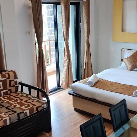 Indus Valley Resort Лонавала Екстериор снимка
